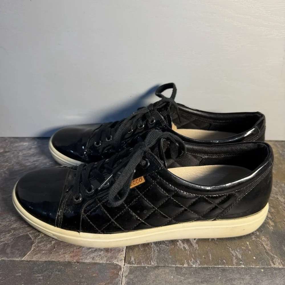 ECCO Soft 7 Quilter Black Patent Quilted Sneakers Size 43 Women's 11